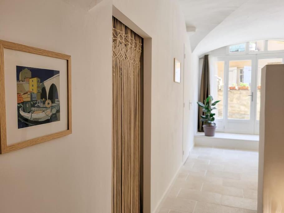 Studio Spacieux De Caractere Montaren-et-Saint-Mediers Экстерьер фото